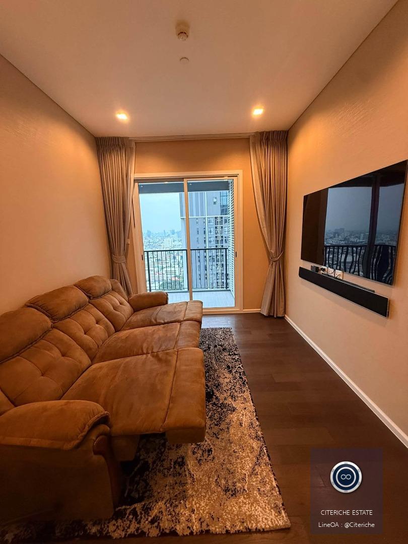 ห้องมุมชั้นสูง วิวเปิดโล่ง 2 ฝั่ง | The Saint Residence | คอนโด 2 ห้องนอน