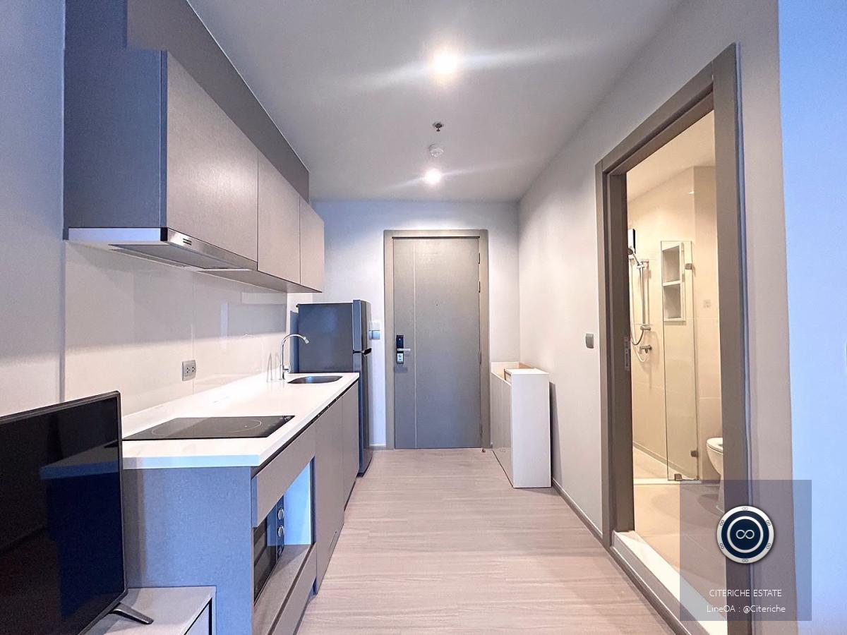 ชั้น 35 ทิศใต้ | Life Asoke Rama 9 | คอนโดมิเนียม