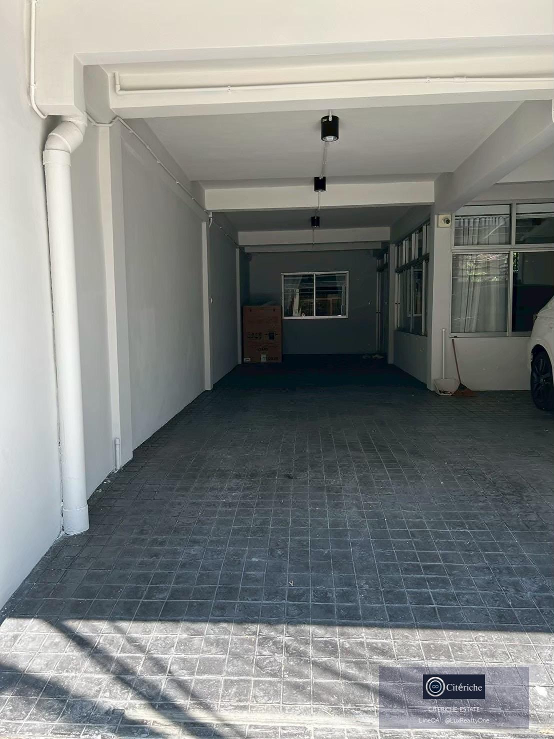 Townhouse 27/1