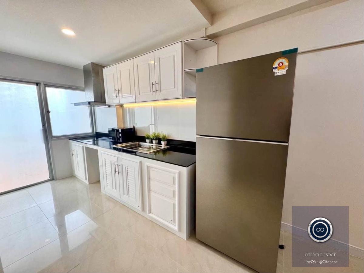ห้องรีโนเวทใหม่พื้นที่กว้างขวาง | สยามคอนโดมิเนียม | คอนโด 3 ห้องนอน