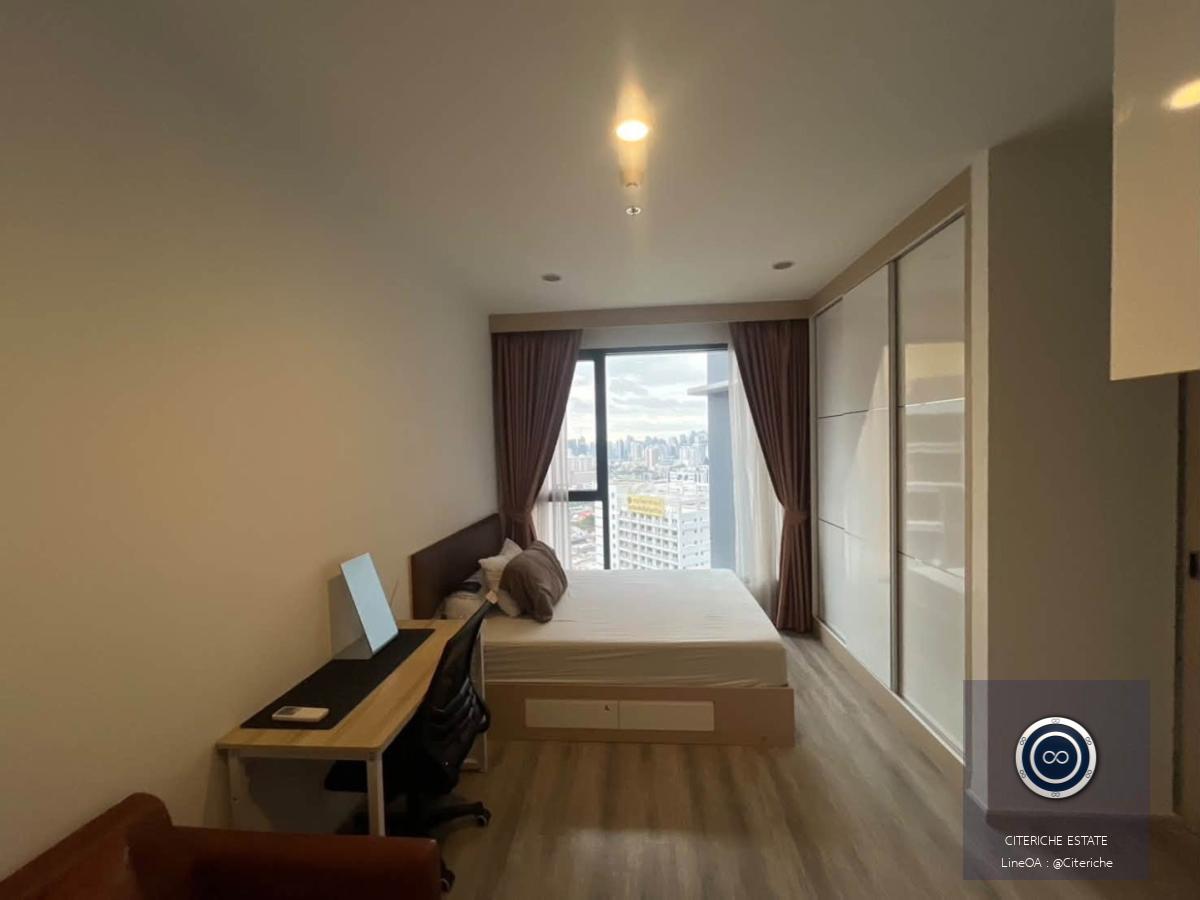 ห้องมุมชั้นสูง | Ideo Mobi Asoke | Luxury Studio Condo