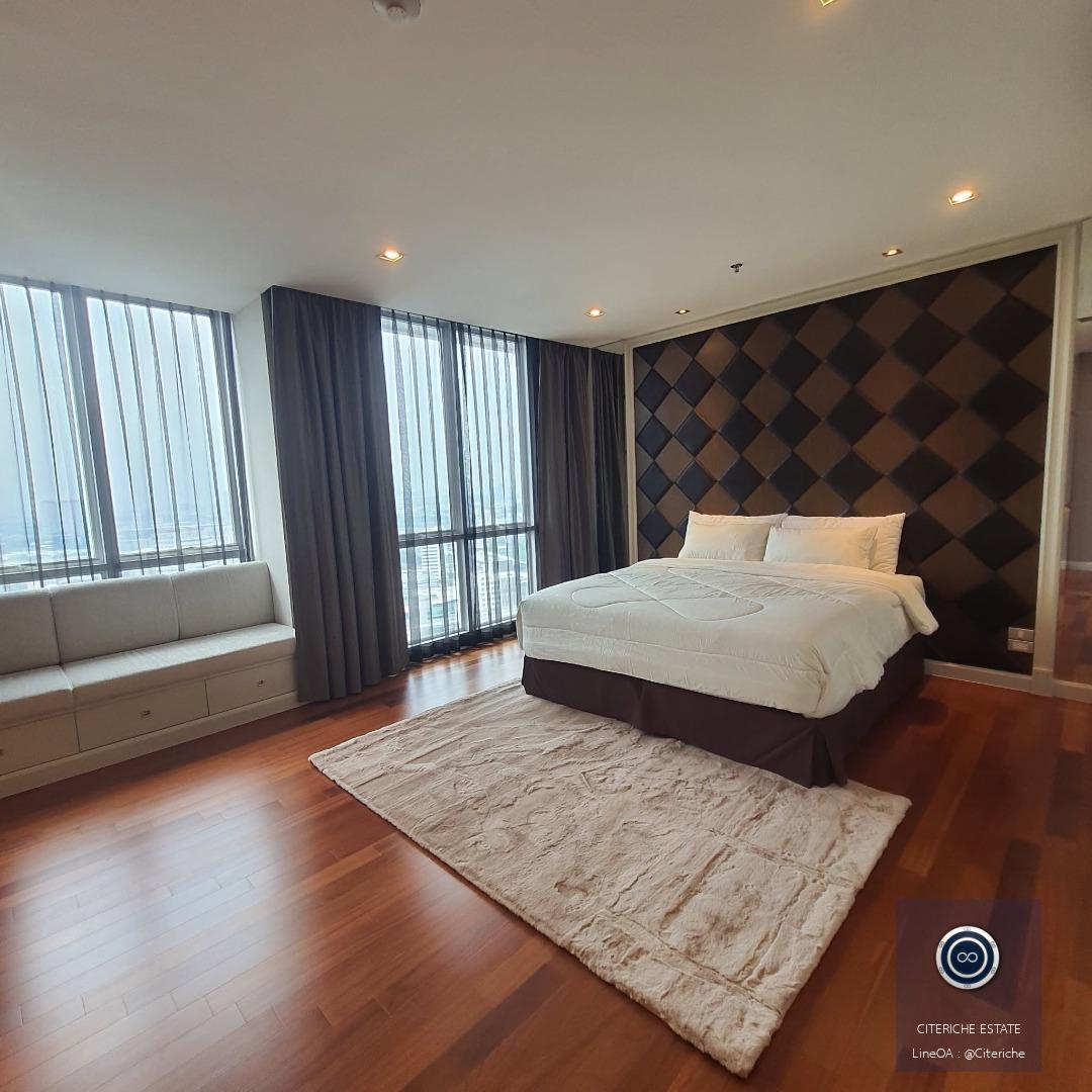 ชั้นบนสุดพร้อมวิวเมืองไร้การบดบัง | The Four Wings Residence Srinakarin | ดูเพล็กซ์เพนต์เฮาส์ 3 ห้องนอน