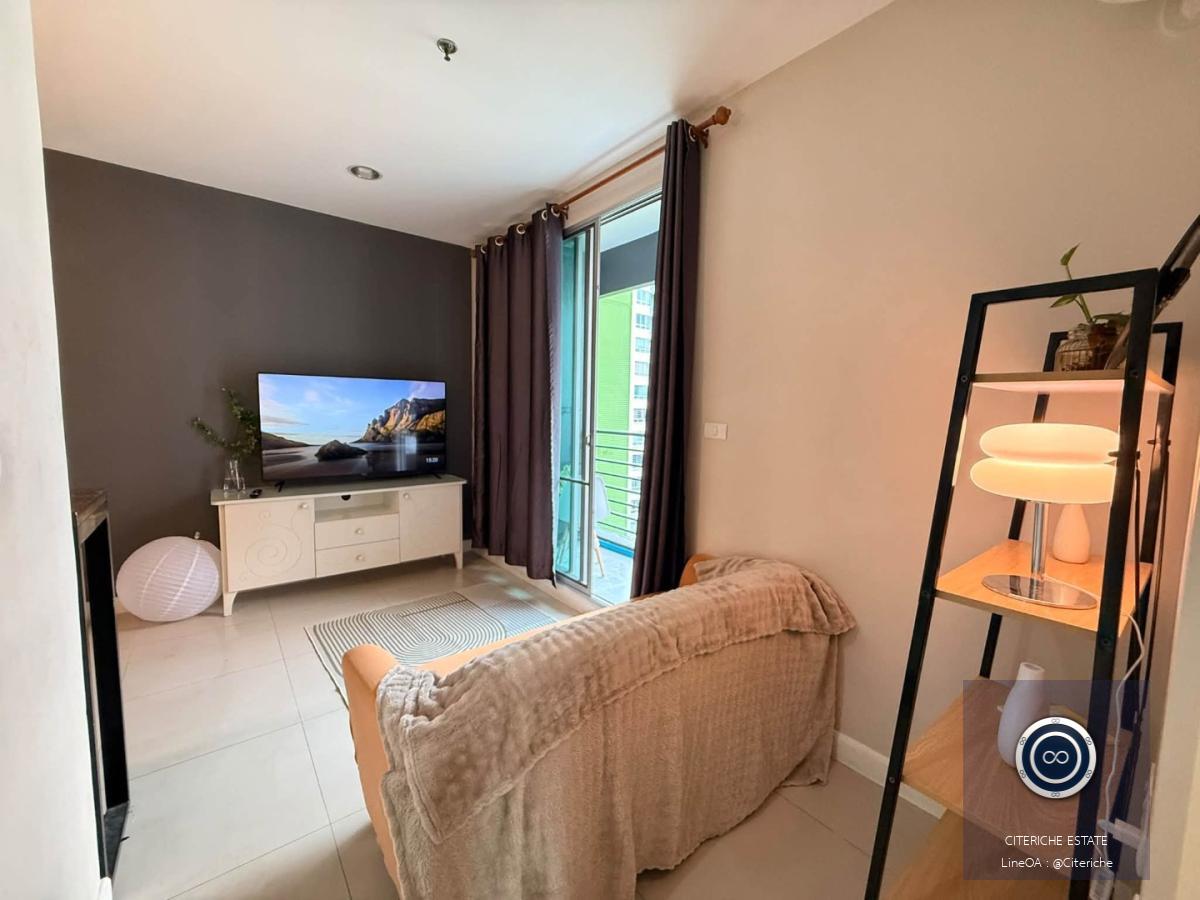 ห้องมุมวิวสระพร้อมระเบียงกว้าง | At City Sukhumvit 101/1 | คอนโด 1 ห้องนอน