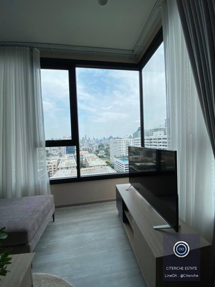 ห้องมุมตกแต่งครบพร้อมอยู่ | XT Ekkamai | คอนโด 2 ห้องนอน
