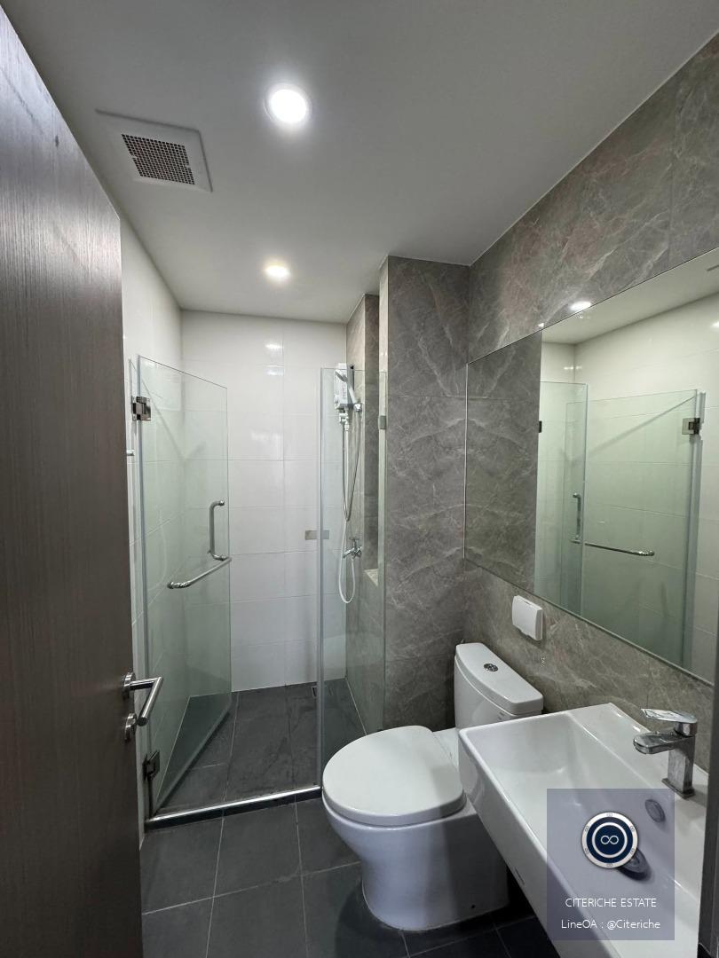 วิวสระว่ายน้ำพร้อม Walk-in Closet | The Origin ลาดพร้าว-บางกะปิ | 1-Bedroom Condo